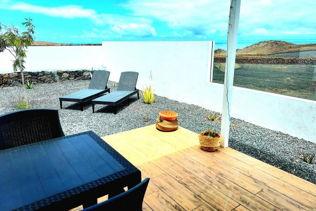 Lanzarote Ocean Loft B Apartment Tinajo Ngoại thất bức ảnh